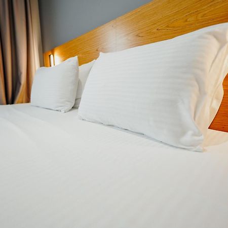 Hotel Agimi Sarande Bagian luar foto