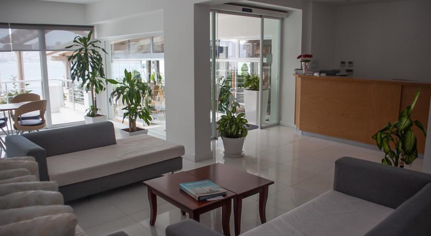 Hotel Agimi Sarande Bagian luar foto