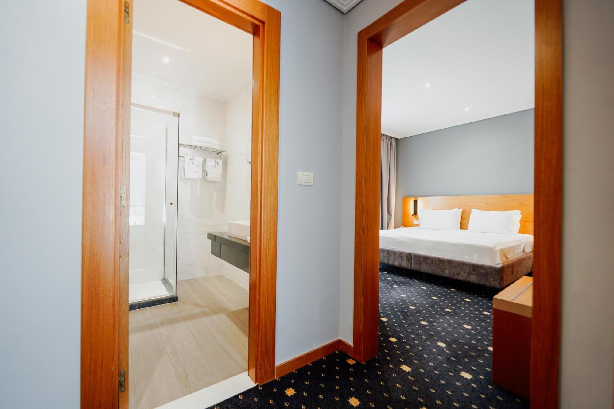 Hotel Agimi Sarande Bagian luar foto