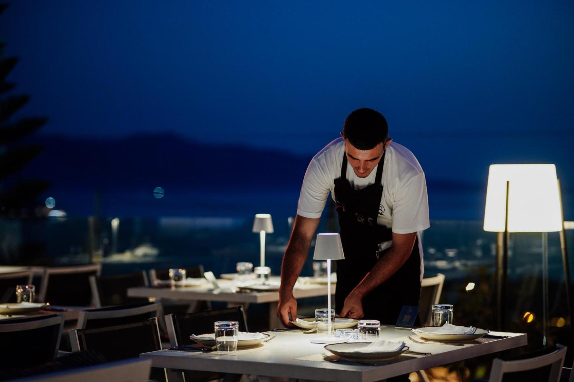 Hotel Agimi Sarande Bagian luar foto