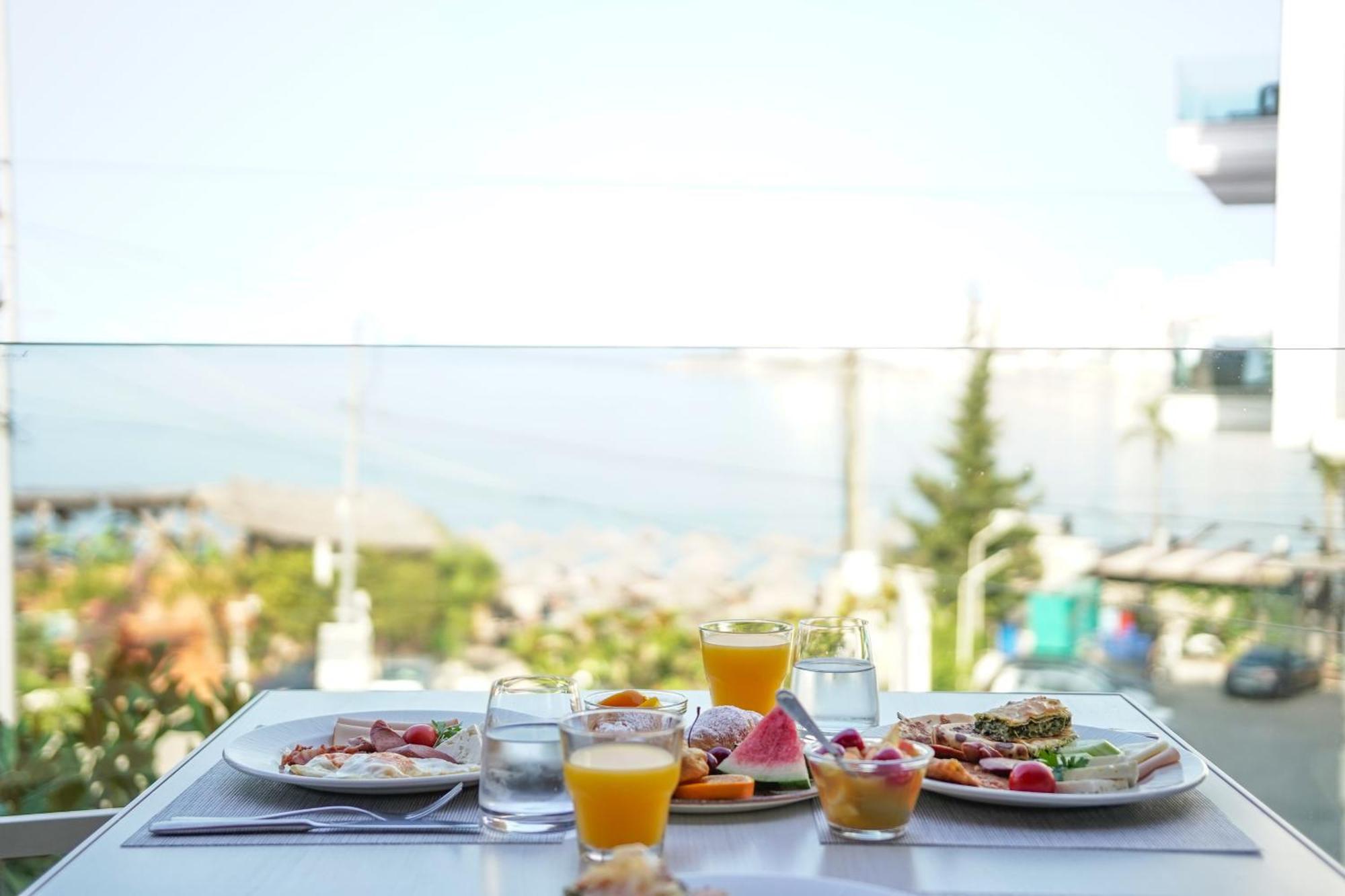 Hotel Agimi Sarande Bagian luar foto